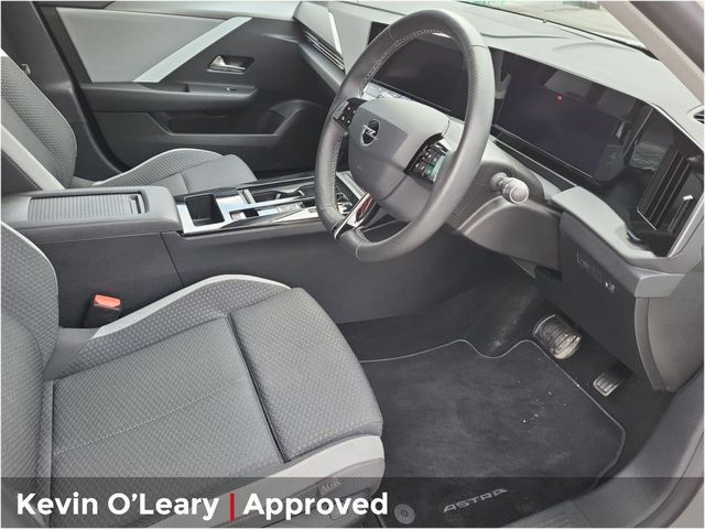 Image for 2024 Opel Astra Elegance 1.5 Turbo D 130PS 8 Speed Auto