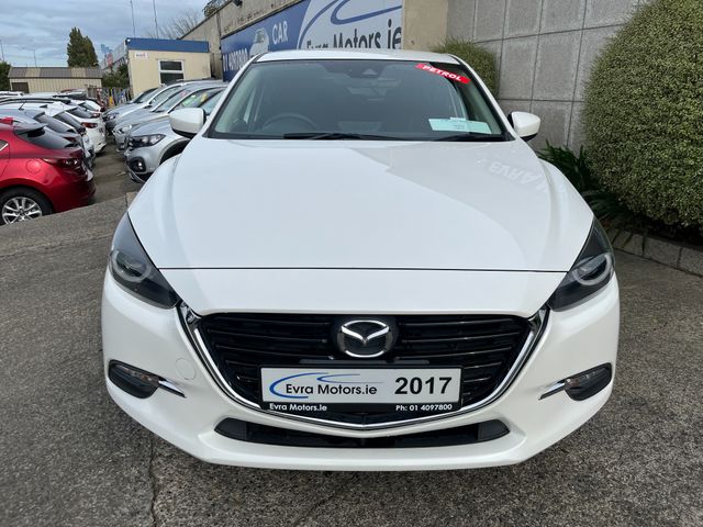 Image for 2017 Mazda Mazda3 AXELA 1.5 PETROL //KEYLESS ENTRY//REVERSE CAMERA//