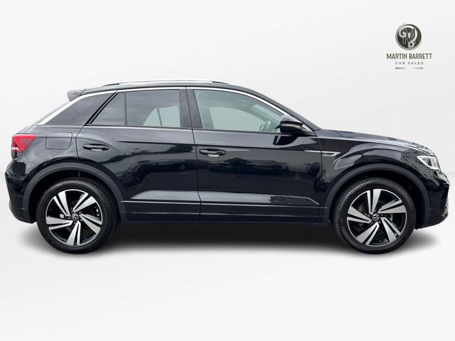 Image for 2023 Volkswagen T-Roc R-LINE 1.0 TSI MANUAL 6SPEED FWD 110 110HP 5DR