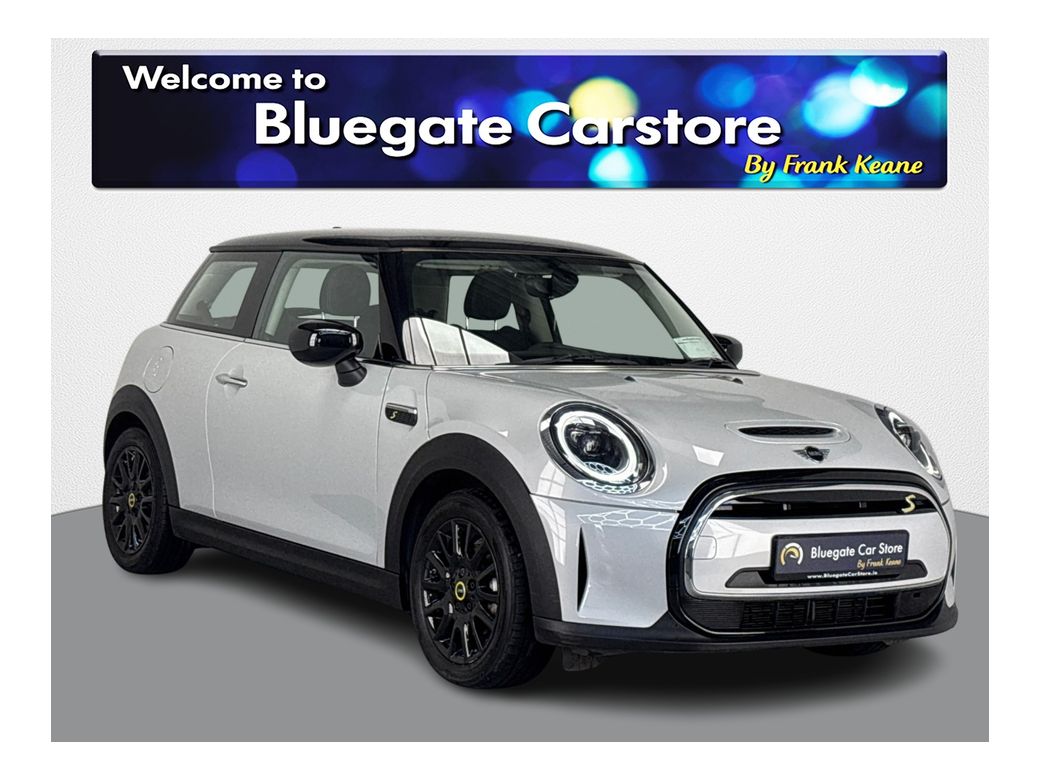 Image for 2022 Mini Cooper ELECTRIC LEVEL 1**DIGITAL DASH**KEYLESS START**DIGITAL MEDIA DISPLAY**ELCTRIC HANDBRAKE**CLOTH INTERIOR**ISOFIX**FINANCE ARRANGED**MULTIFUNCTIONAL STEERING WHEEL**FINANCE ARRANGED**