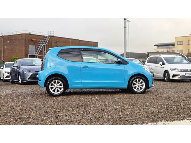 Image for 2017 Volkswagen up! 