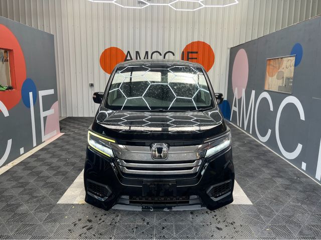 Image for 2019 Honda Stepwagon 2019 HONDA STEPWAGON 7 SEATER AUTOMATIC 2.0 HYBRID / 87K KMS / ADAPTIVE CRUISE CONTROL, ELECTRIC DOORS & MORE