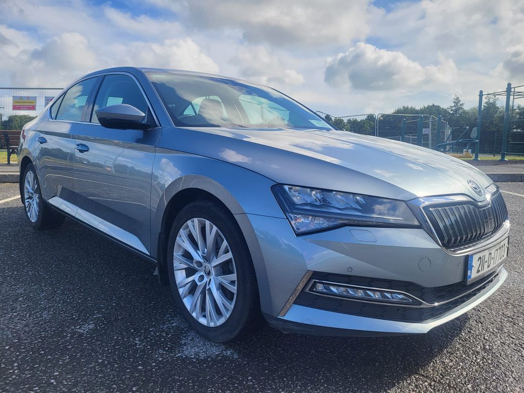 Image for 2021 Skoda Superb 