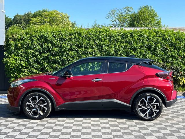 Image for 2018 Toyota C-HR 1.8 HYBRID AUTO // HEATED HALF LEATHER SEATS // ADAPTIVE CRUISE CONTROL // REVERSE CAMERA