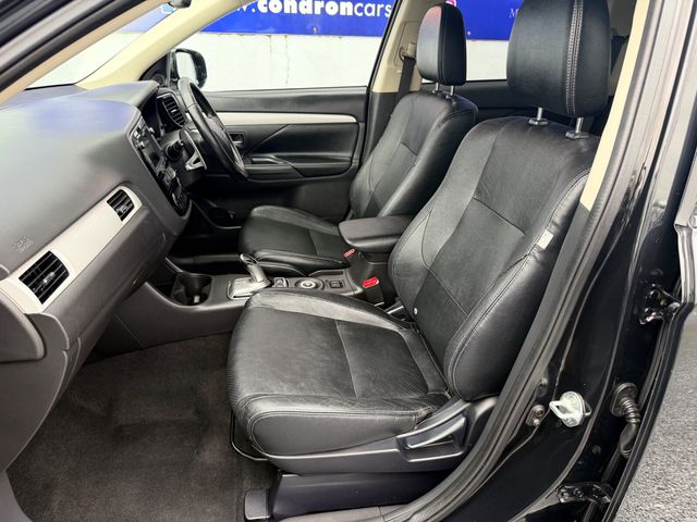 Image for 2015 Mitsubishi Outlander PHEV Intense+