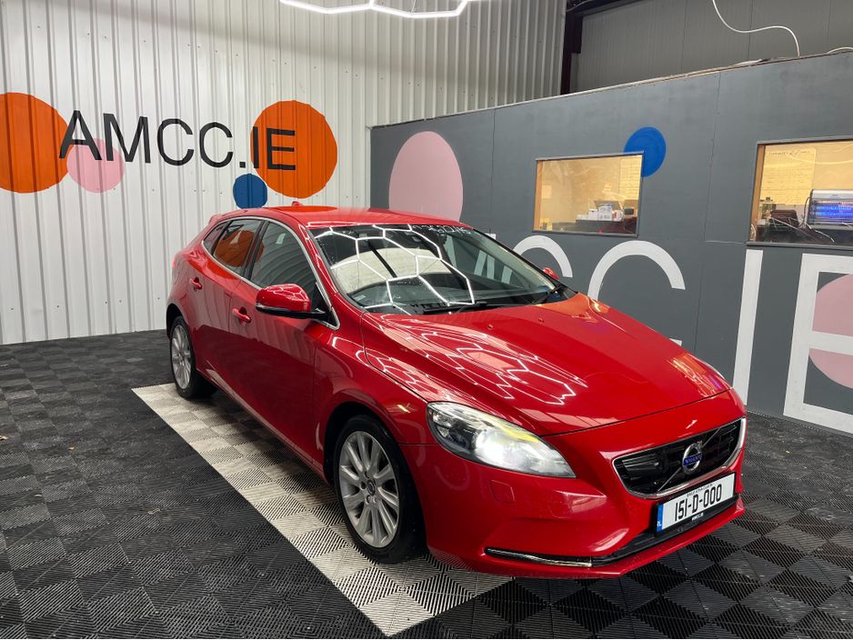 Image for 2015 Volvo V40 €11950 2015 VOLVO V40 T4 SE 1.6 AUTOMATIC / CRUISE CONTORL / REVERSE CAMERA / ELECTRIC MEMORY & HEATED SEATS