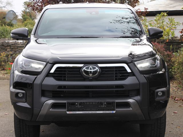 Image for 2025 Toyota Hilux Invincible X * Lockable Canopy * Vat included