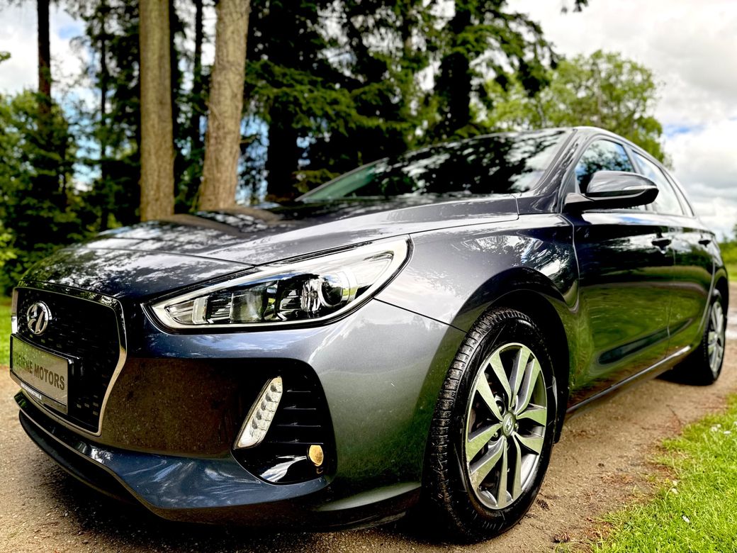 Image for 2018 Hyundai i30 1.6CRDI 6SPD * DELUX PACK *
