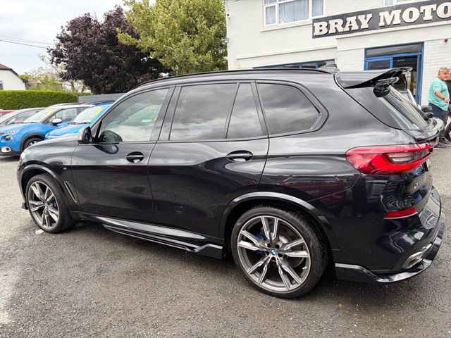 Image for 2019 BMW X5 BMW X5 M50d M Sport • 400HP • xDrive • 22” M Alloys • Panoramic Sky Lounge • Harman Kardon • Head-Up Display • Comfort Seats • Heated Front & Rear • Adaptive M Suspension • M Spo