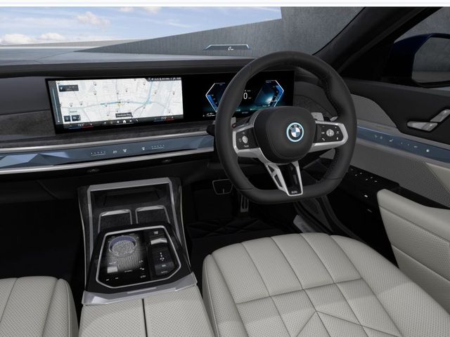 Image for 2026 BMW 7 Series 750e xDrive M Sport Pro