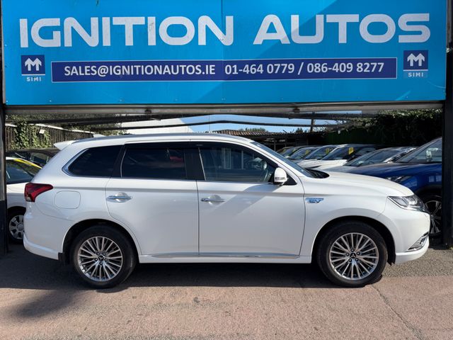 Image for 2021 Mitsubishi Outlander Only 29k KM, PLUG IN HYBRID, INSTYLE 4 MODEL, UPGRADED LEATHER, TINY MILEAGE, FULL HISTORY, FINANCE, WARRANTY, 5 STAR REVIEWS