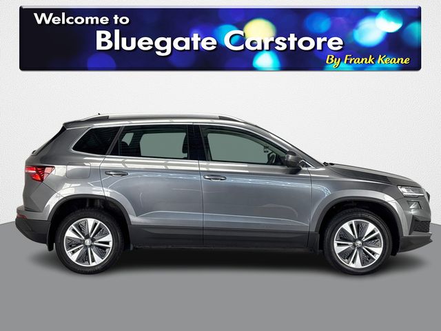 Image for 2023 Skoda Karoq AMBITION 2.0 TDI 150HP MANUAL**DIGITAL DASH**MULTIFUNCTIONAL STEERING WHEEL**DIGITAL MEDIA DISPLAY**PARKING SENSORS**APPLE CARPLAY**BLACK CLOTH INTERIOR**DUAL CLIMATE CONTROL**FINANCE ARRANGED**