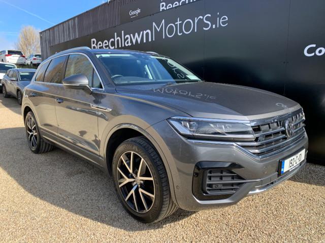 Image for 2019 Volkswagen Touareg 3.0 TDI 231 BHP R LINE AUTO 2 SEATER COMMERCIAL // PRICE EXCL. VAT // 01/27 CVRT // STUNNING CONDITION // LOW MILEAGE // 