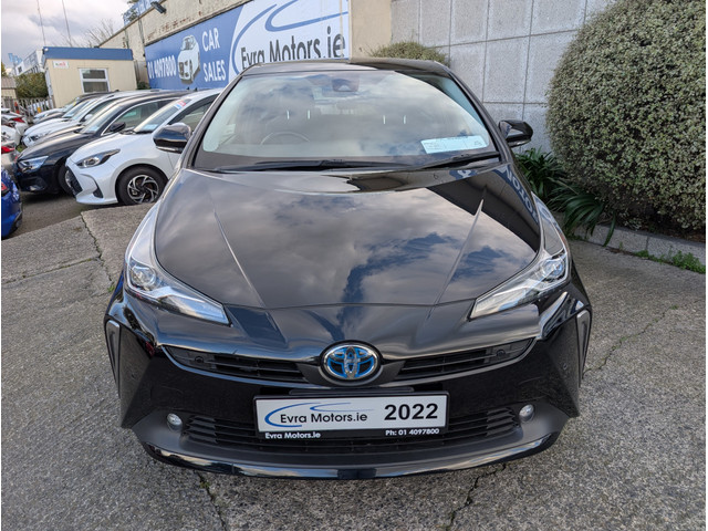 Image for 2022 Toyota Prius TOURING SELECTION AUTOMATIC HYBRID 1.8 PETROL //HIGH SPEC//LOW MILES//FULL LEATHER HEATED SEATS//REVERSE CAMERA//KEYLESS ENTRY//ADAPTIVE CRUISE CONTROL//