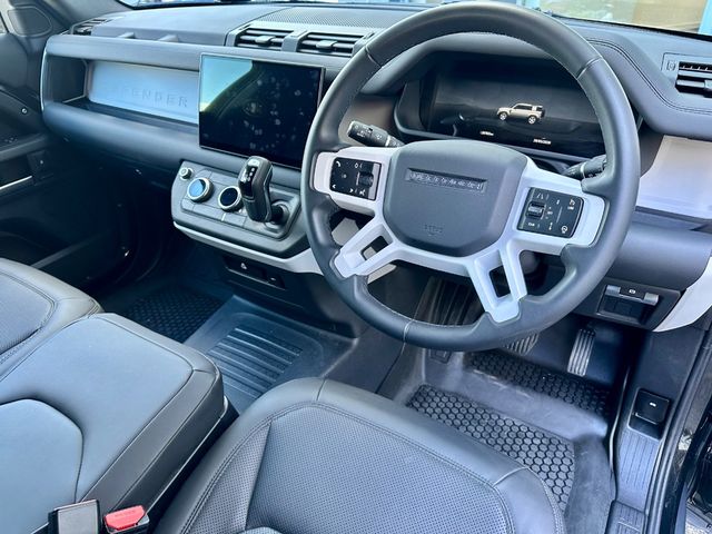 Image for 2025 Land Rover Defender ++PLUS VAT++ TOP X-DYNAMIC