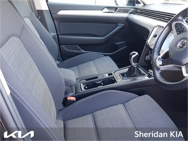 Image for 2020 Volkswagen Passat Business 2.0tdi M6F 150 4DR