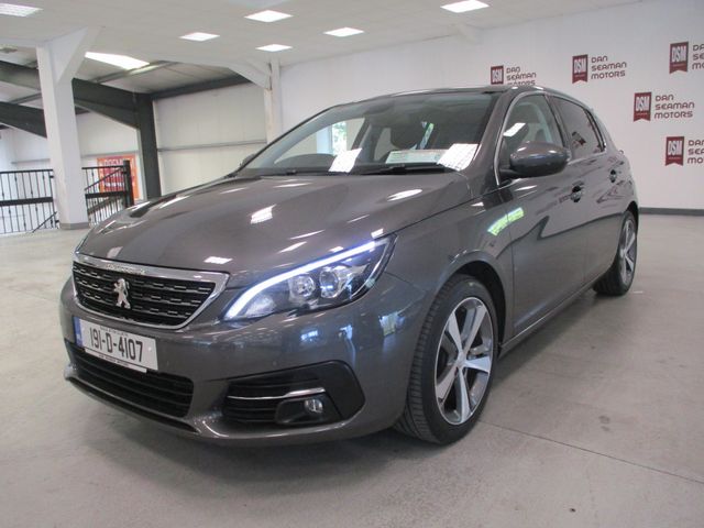 Image for 2019 Peugeot 308 Allure 1.2 110 5DR-PANORAMIC ROOF-CAMERA-CARPLAY-SAT NAV-LOW KM'S