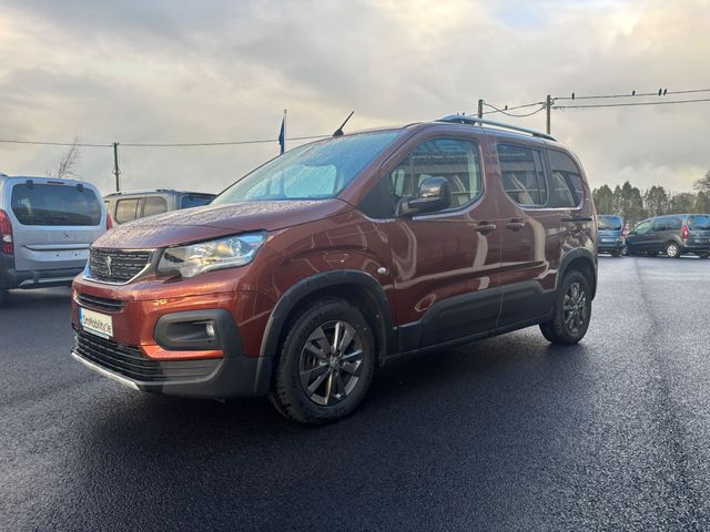 Image for 2022 Peugeot Rifter Wheelchair Accessible 