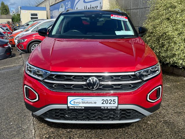 Image for 2025 Volkswagen T-Roc STYLE AUTOMATIC 1.5 PETROL //VERY LOW MILES//HALF LEATHER SEATS//REVERSE CAMERA//KEYLESS ENTRY//ADAPTIVE CRUISE CONTROL//