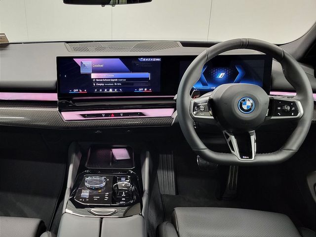 Image for 2025 BMW i5 eDrive40 M Sport Pro