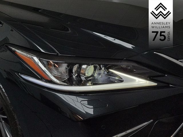 Image for 2023 Lexus ES 300h ES300h Dynamic