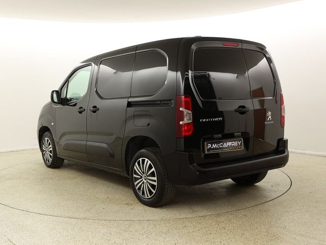 Image for 2021 Peugeot Partner 