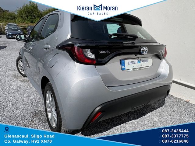 Image for 2022 Toyota Yaris HYBRID LUNA AUTO 4DR