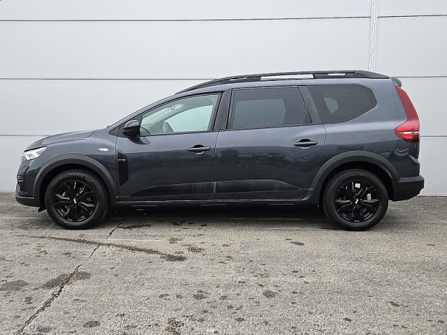 Image for 2023 Dacia Jogger 1.0 L Extreme 7 Seater