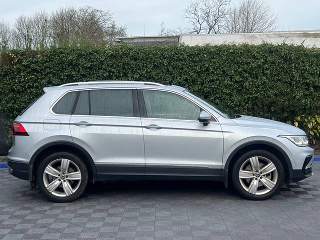 Image for 2022 Volkswagen Tiguan ELEGANCE 1.4 TSI PHEV // OPENING PAN ROOF // VERY LOW MILEAGE // HEATED SEATS // POWERED BOOT LID