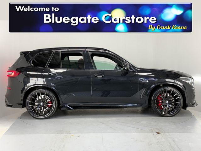 Image for 2022 BMW X5 XDRIVE45E M SPORT**PERFORMANCE KIT**NEW 22"ALLOYS**BROWN LEATHER INTERIOR**REVERSE CAMERA**PARKING SENSORS**DUAL CLIMATE CONTROL**APPLE CARPLAY**FINANCE AVAILABLE**