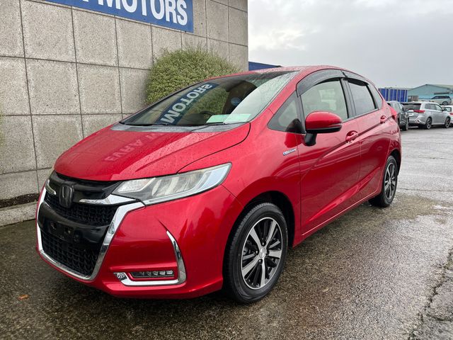 Image for 2018 Honda Fit AUTOMATIC HYBRID 1.5 PETROL //REVERSE CAMERA//ADAPTIVE CRUISE CONTROL//KEYLESS ENTRY// 