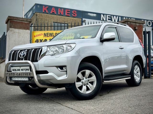 Image for 2022 Toyota Landcruiser LOW KMS!! SWB COMMERCIAL