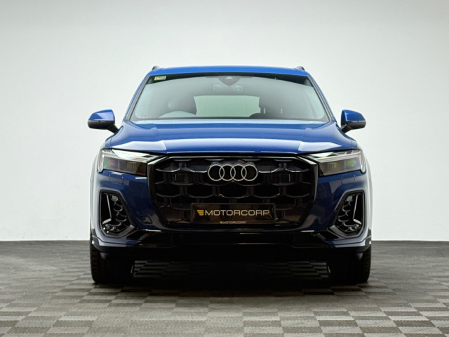 Image for 2024 Audi Q7 S LINE 55 TFSI E QUATTRO *PAN ROOF*