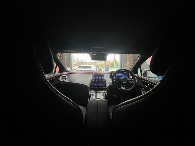 Image for 2024 Mercedes-Benz EQE 2024 MERCEDES-BENZ EQE 350+ AUTOMATIC / CRUISE CONTROL / 360° CAMERA / ELECTRIC MEMORY HEATED & MASSAGING SEATS / PADDLE SHIFTERS / AMBIENT LIGHTS / PANORAMIC SUNROOF / HEATED REAR SEATS AND MORE