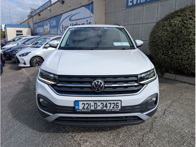 Image for 2022 Volkswagen T-Cross AUTOMATIC 1.0 PETROL //LOW MILES//REVERSE CAMERA//KEYLESS ENTRY//ADAPTIVE CRUISE CONTROL//