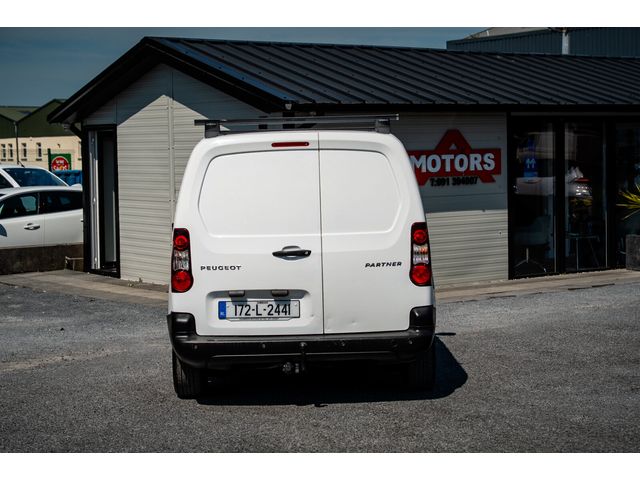Image for 2017 Peugeot Partner 