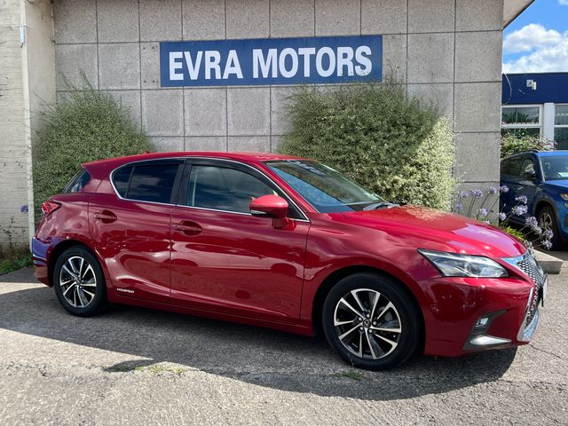 Image for 2017 Lexus CT 200h VERSION C AUTOMATIC HYBRID 1.8 PETROL //HIGH SPEC//HALF LEATHER ELECTRIC HEATED SEATS//HEATED STEERING WHEEL//ADAPTIVE CRUISE CONTROL//KEYLESS ENTRY//REVERSE CAMERA//