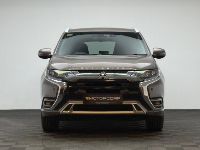 Image for 2019 Mitsubishi Outlander INSTYLE 2.4 PHEV AUTO