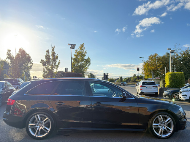 Image for 2015 Audi A4 2.0 TDI S-LINE ESTATE AUTO *HIGH SPEC*