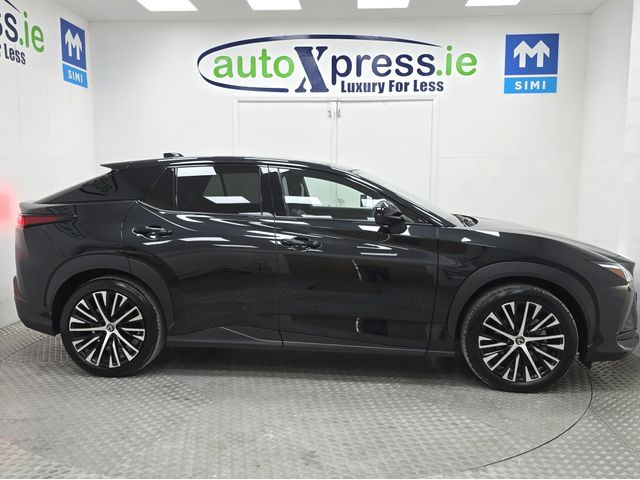 Image for 2024 Lexus RZ 450E PREMIUM PLUS, 360 Reversing camera