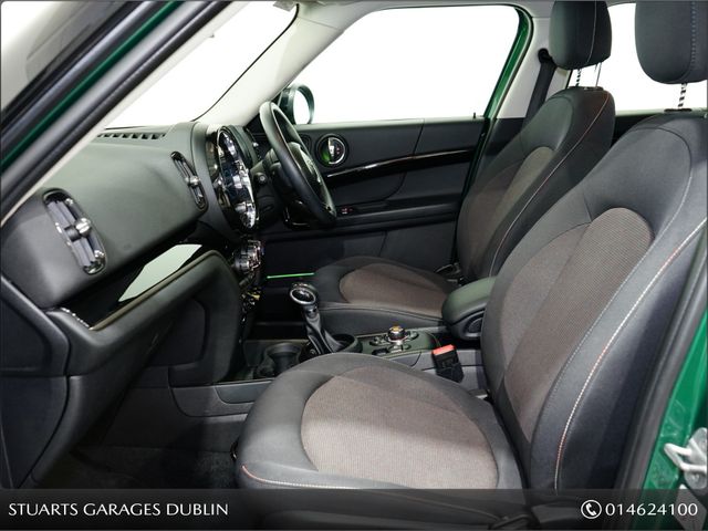 Image for 2021 Mini Countryman Countryman Cooper PLUG IN HYBRID 4DR Auto*BRITISH RACING GREEN, BLACK ALLOYS & ROOF, REAR SENSORS, DIGITAL DASH, HEATED SEATS, AIR CON, B/T, AUDIO STREAMING, CRUISE CONTROL, AUTO LIGHTS & WIPERS*