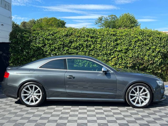 Image for 2013 Audi RS5 QUATTRO 4.2 V8 FSI AUTO // FULL SERVICE HISTORY // 450 BHP ALL-WHEEL-DRIVE // LAUNCH CONTROL // 19" ALLOYS // RS BUCKET SEATS