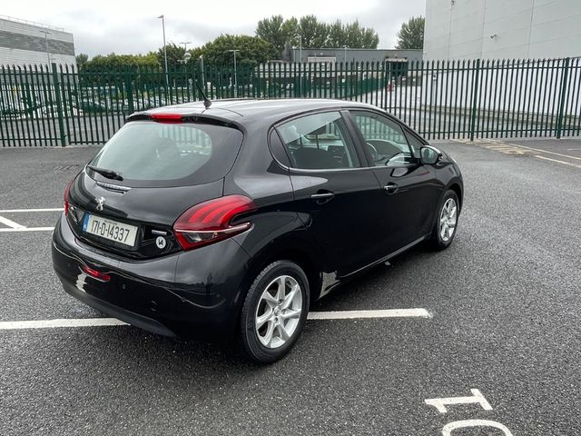 Image for 2017 Peugeot 208 1.0 PETROL, ACTIVE MODEL, LOW MILEAGE, WARRANTY, FINANCE, 5 STAR REVIEWS