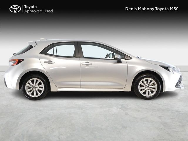 Image for 2025 Toyota Corolla Luna Hybrid Auto