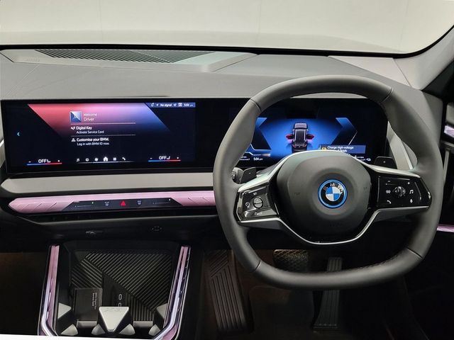 Image for 2026 BMW X3 30e