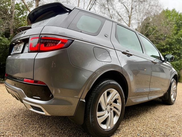 Image for 2020 Land Rover Discovery Sport 2.0 D4E R-DYNAMIC *New Model…7 Seats*