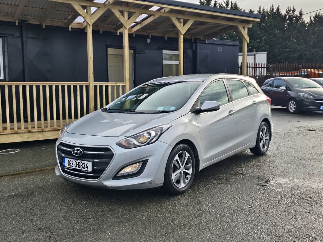 Image for 2016 Hyundai i30 1.6 Diesel 110hp Deluxe Tourer