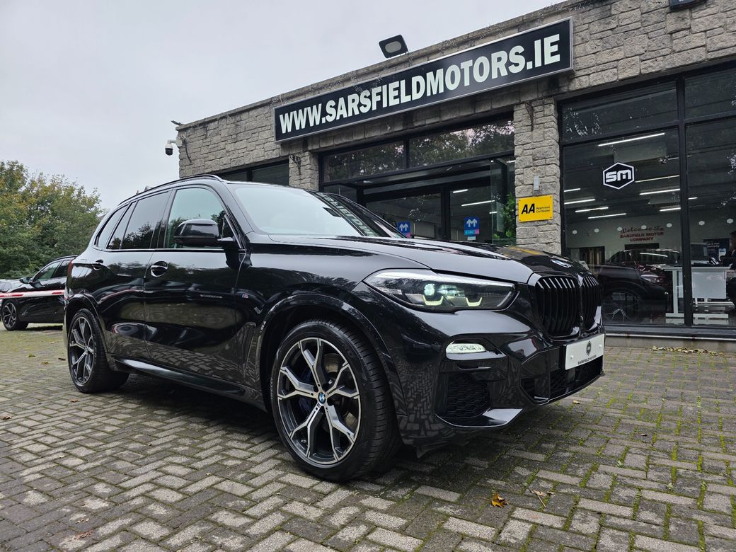 Image for 2021 BMW X5 X5 45E M-SPORT. SKY LOUNGE. HUGE SPEC. FINANCE ARRANGED. SIMI. AA APPROVED.