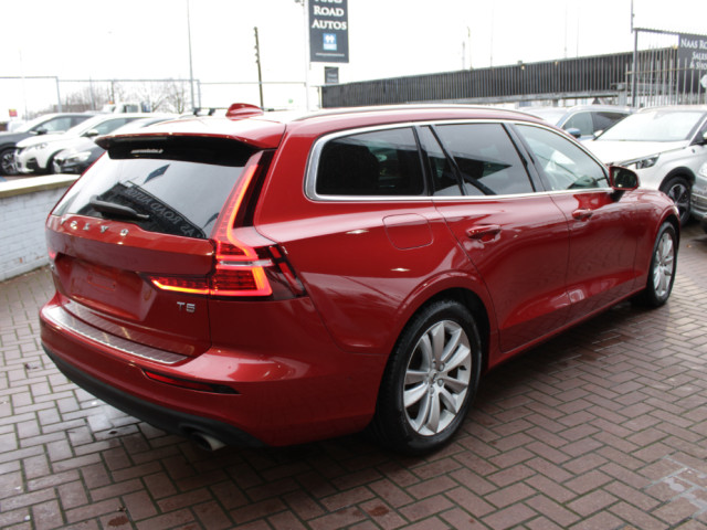 Image for 2019 Volvo V60 2.0T5 MOMENTUM EDITION 5DR ESTATE AUTOMATIC // VERY RARE CAR WITH HUGE SPEC // BUY WITH CONFIDENCE AA AND SIMIM APPROVED DEALER 2026 // FINANCE ARRANGED // ALL TRADFE INS WELCOM E // 