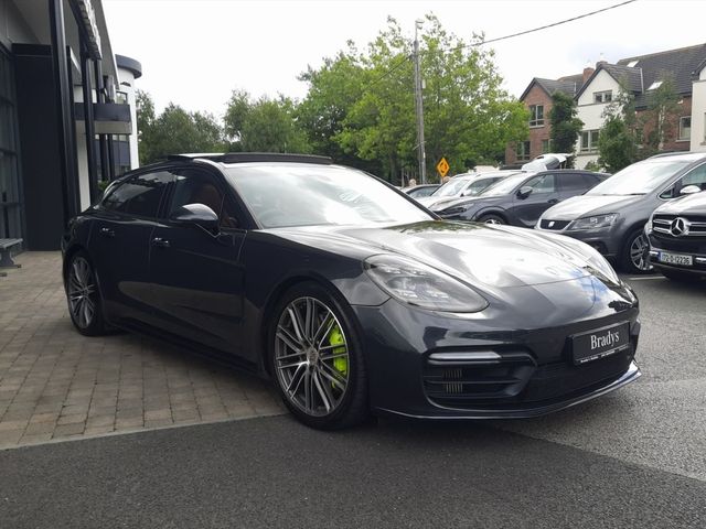 Image for 2020 Porsche Panamera 4 E-Hybrid Sport Turismo 10 